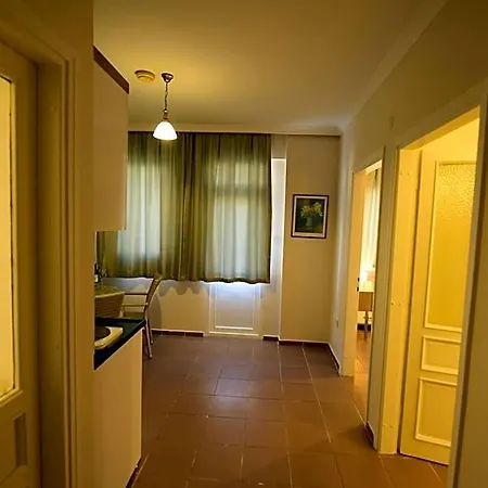 Narcis Aparthotel 4*