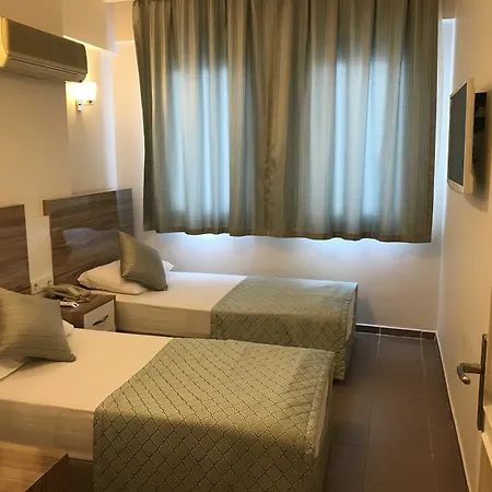 Aparthotel Narcis 4*