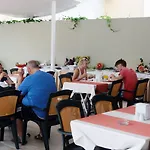 Narcis Lägenhetshotell